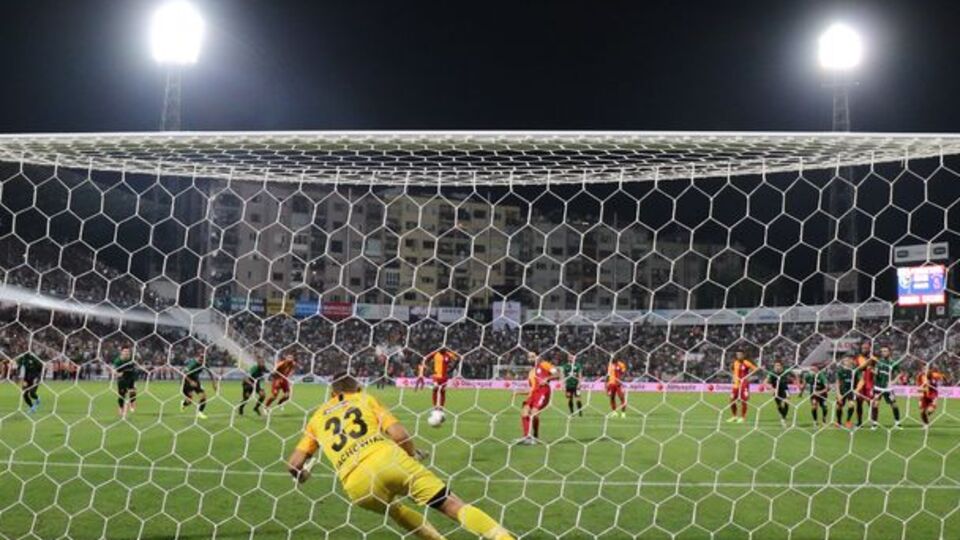 Penaltı avcısı Stachowiak