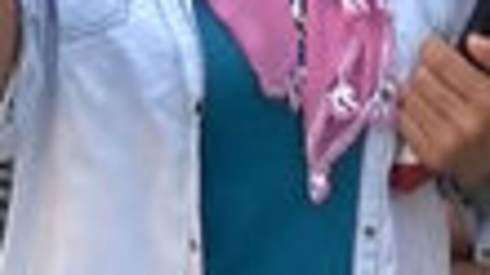 İşte 12 cesur yürek! Kadının fendi sapığı yendi!