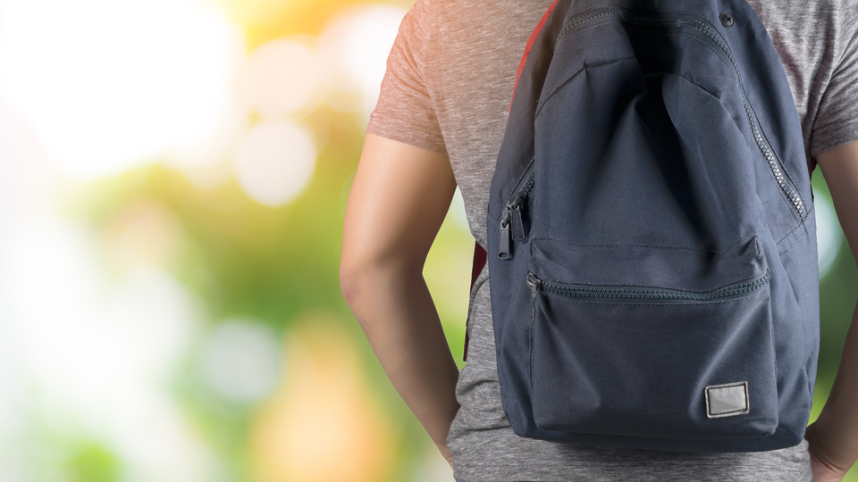 Ağır çanta, telefon ve bilgisayar kullanımı uyarısı!