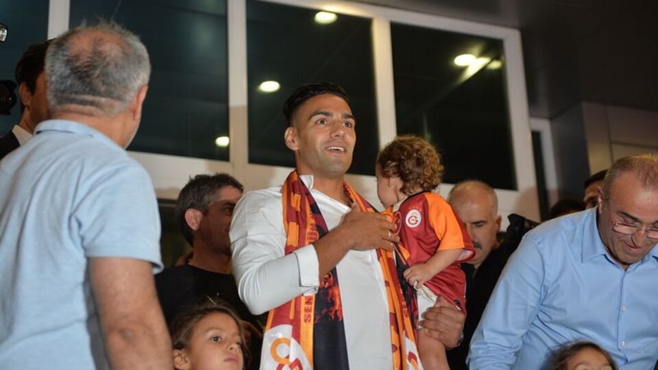 Galatasaray'ın 6. Kolombiyalı futbolcusu Falcao