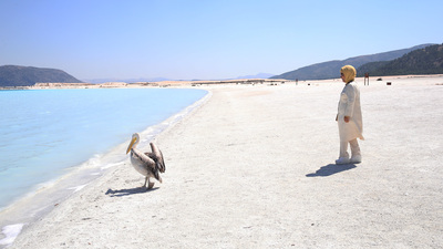 Emine Erdoğan Salda Gölü'nü inceledi