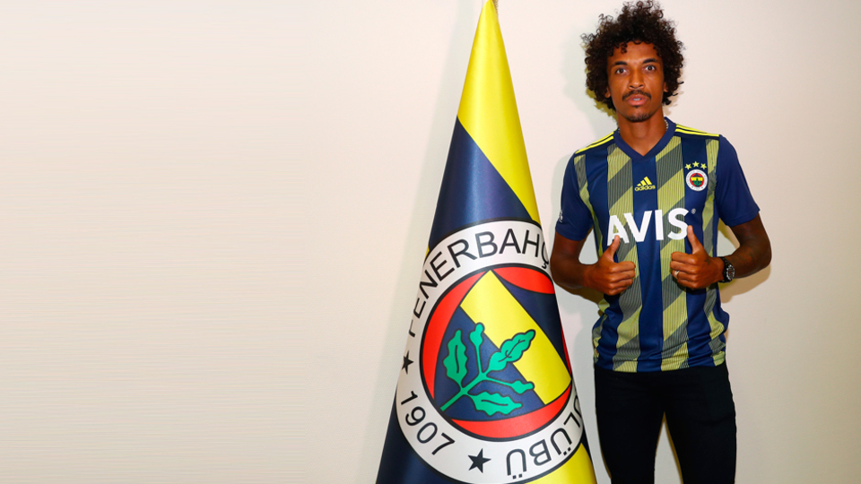 Luiz Gustavo resmen Fenerbahçe'de
