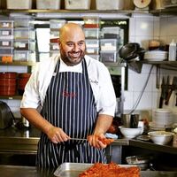 Somer Sivrioğlu kimdir?