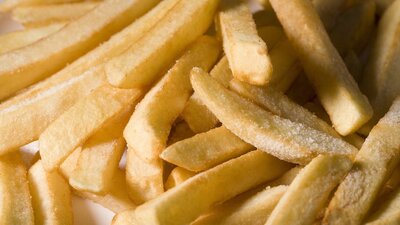 "Abur cubur yemekten kör ve sağır oldu"