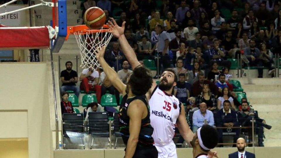 Petkimspor, Cemal Nalga'yı aldı