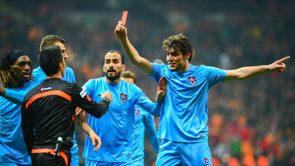 Deniz Ateş Bitnel, İl Hakemliği'ne düşürüldü