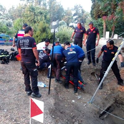 Defineciyi kuyuda bırakıp kaçtılar!