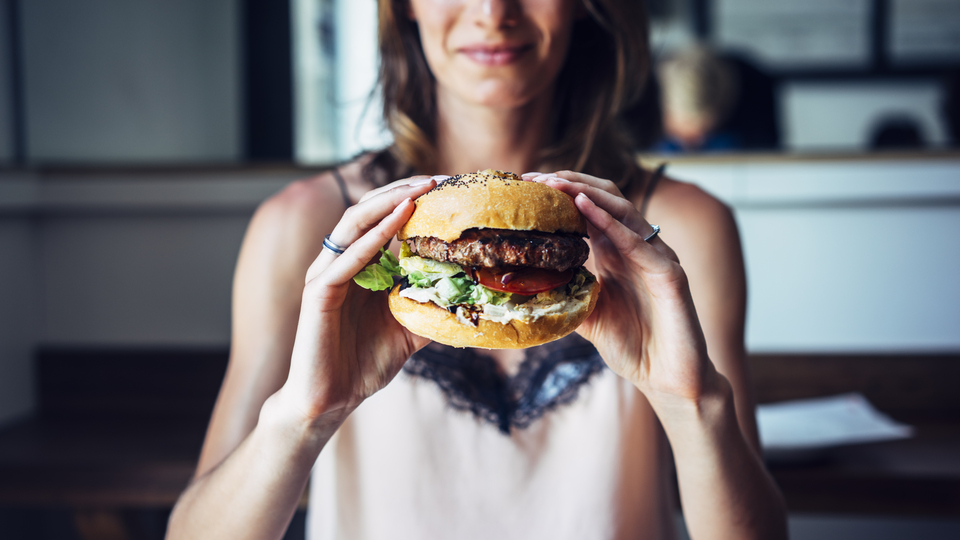 Çok yiyip kilo almayanlara bir iyi haber daha...