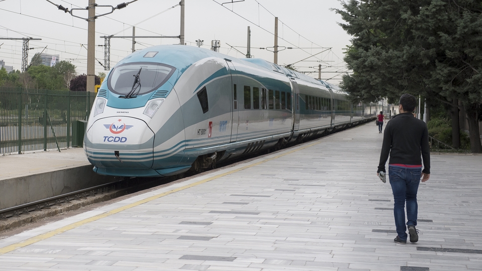 Tren biletlerine zam var mı?
