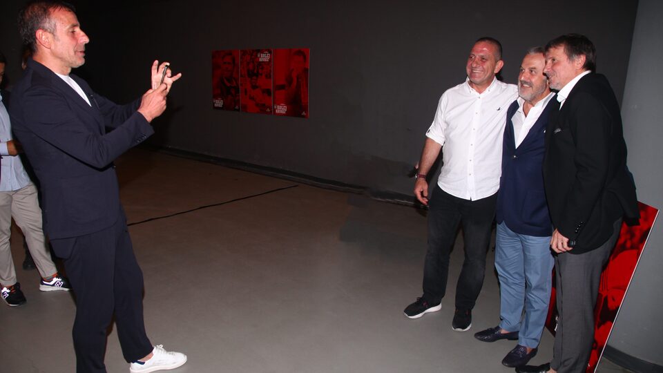 'Kolej Havası'nda bir gala