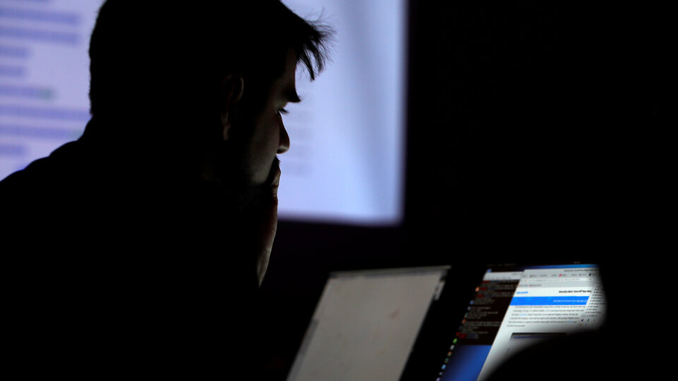 CEO'nun sesini yapay zekayla taklit ettiler, 1,4 milyon TL çaldılar