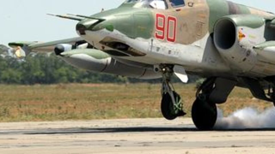 Rusya'da savaş uçağı düştü!
