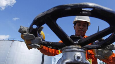 Brent petrolün varili 58,99 dolar