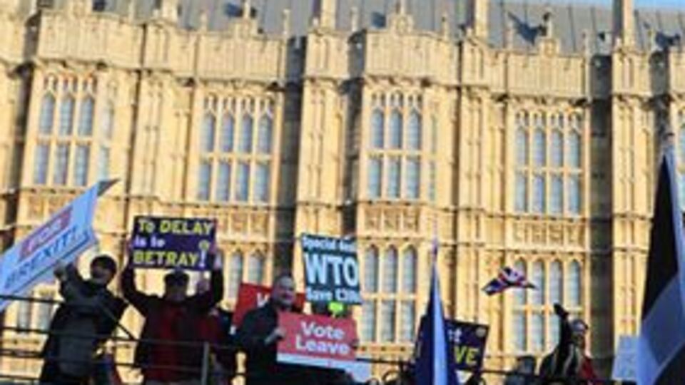 İngiliz parlamentosunda kritik gün