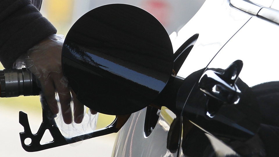 Brent petrolün varili 58,93 dolar