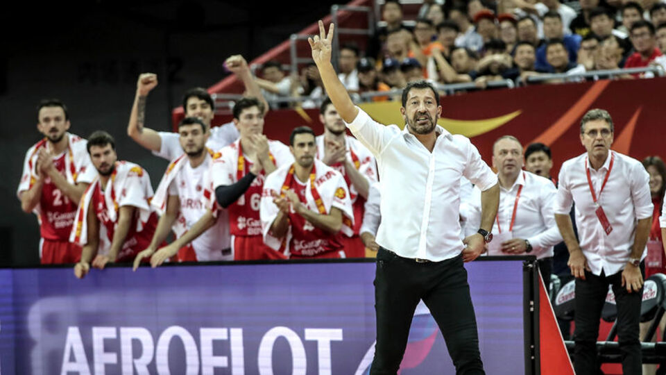 12 Dev Adam'ın rakibi Çekya