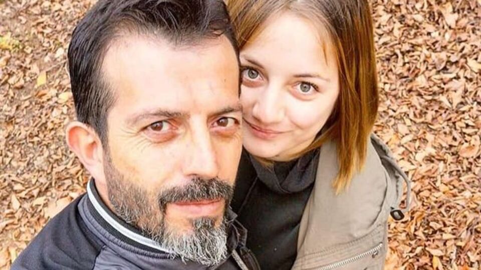 Karısını ve 20 günlük bebeğini ölü bulan babadan kahreden paylaşım