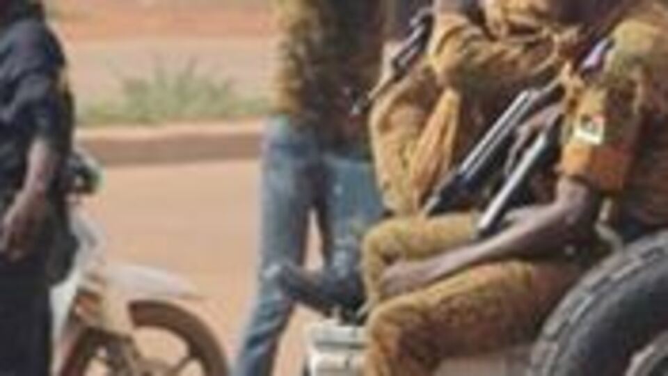 Darbeci generale 20, karısına 30 yıl hapis