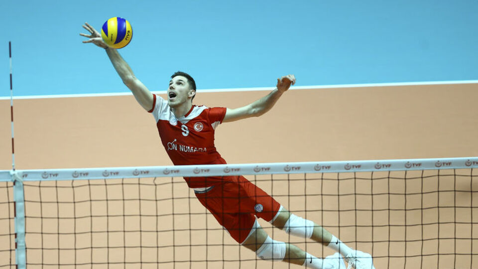 Halkbank'a Bulgar pasör