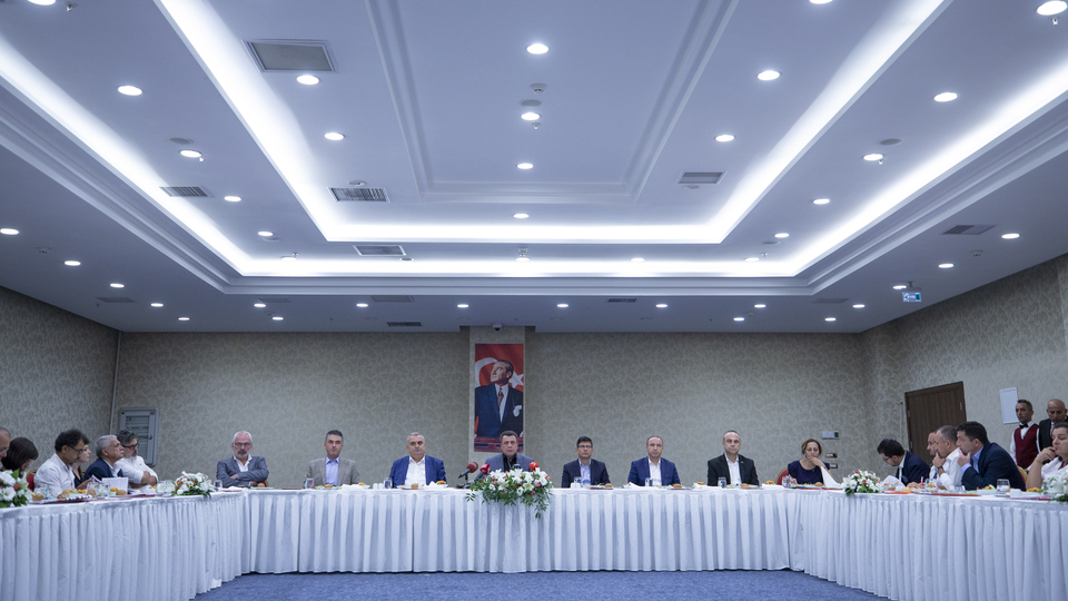 İhracat şampiyonu devler işçi ile masaya oturuyor