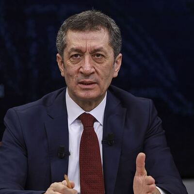 Bakan Selçuk'tan okul kayıt parası açıklaması!