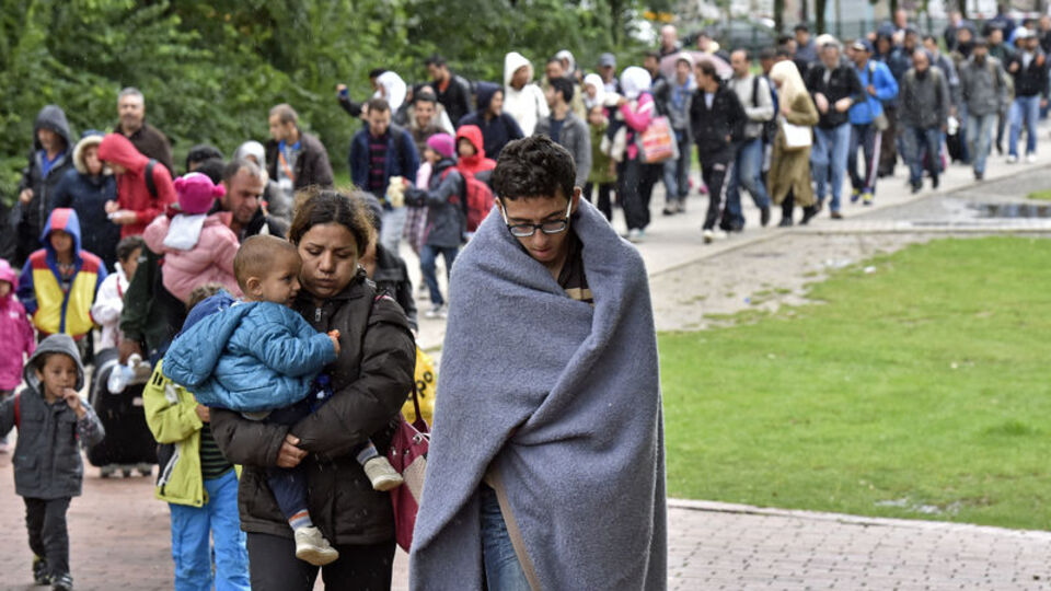 Almanya'da mültecilere 6 ayda 609 saldırı