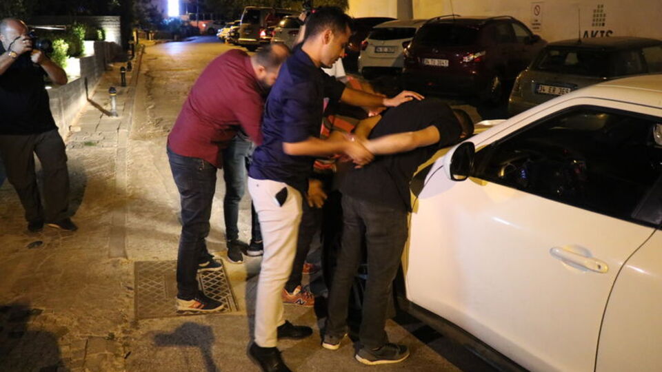 Değnekçilere operasyon