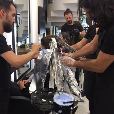 Ünlülerin güzellik merkezinde akılalmaz olay!