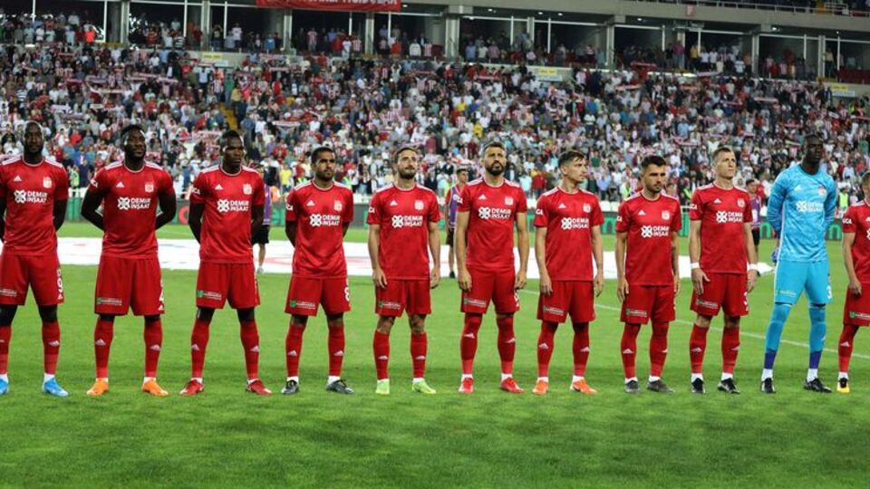 Sivasspor'un rakibi Adana Demir