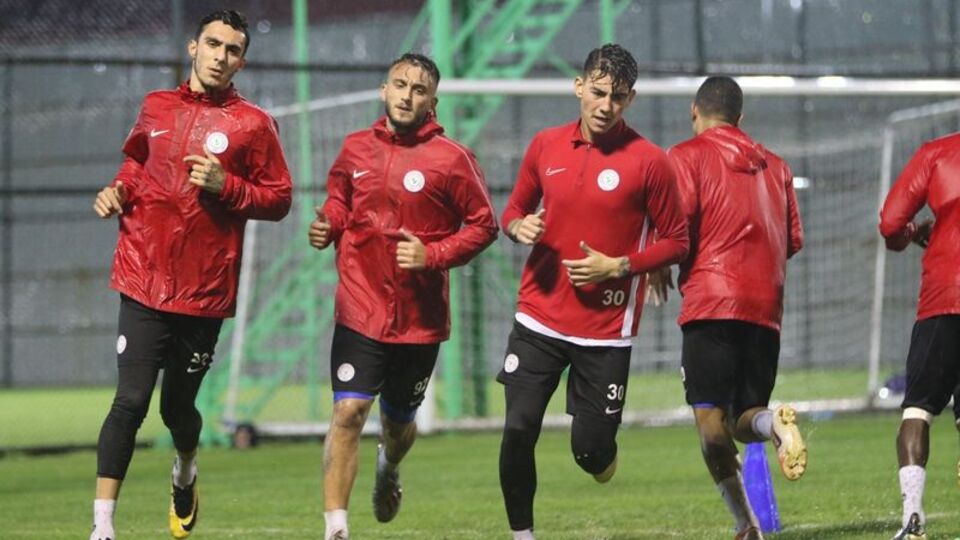 Göztepe'de forma aslanın ağzında