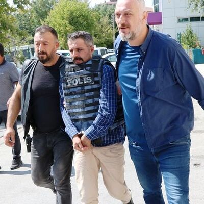 Göz bebeğine kadar dayak!