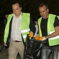 Haluk Levent’ten konser sonrası temizlik