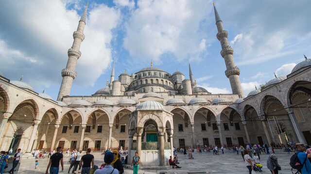 6 Eylül İstanbul Cuma saati kaçta?