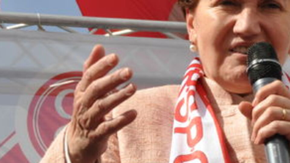 Akşener: Çözüm partinin değil devletin kapısı