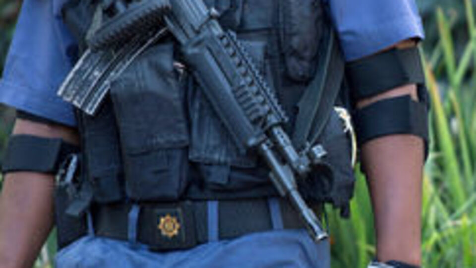 Güney Afrika şokta: Eşinden intikam için 4 çocuğunu astı!