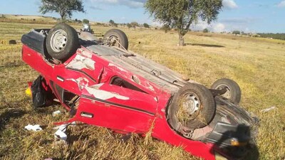 Çorum'da otomobil takla attı: 1 ölü 4 yaralı