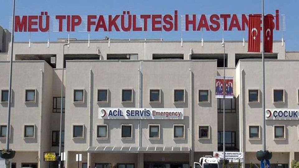 Hasta getiren ambulansı kaçırdı
