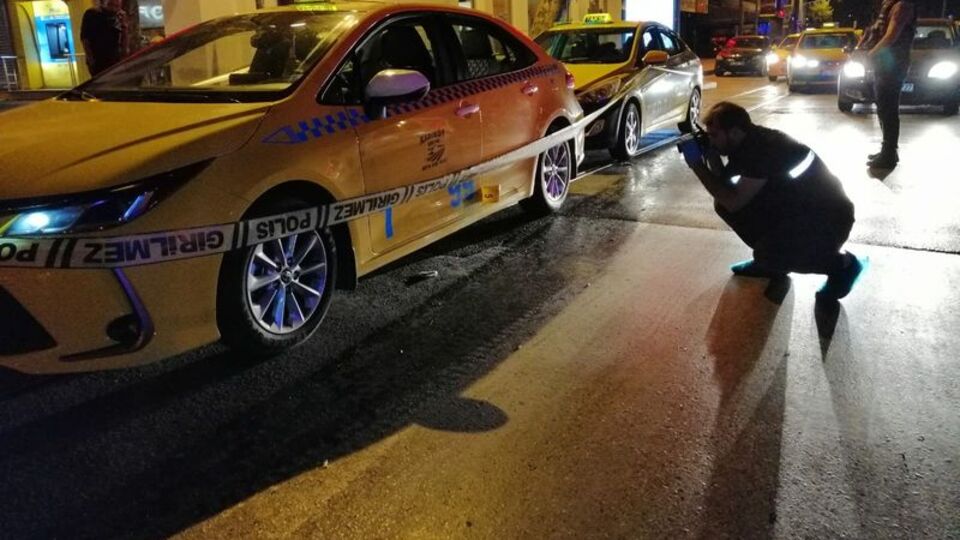 İstanbul'da taksiye ateş açtılar!