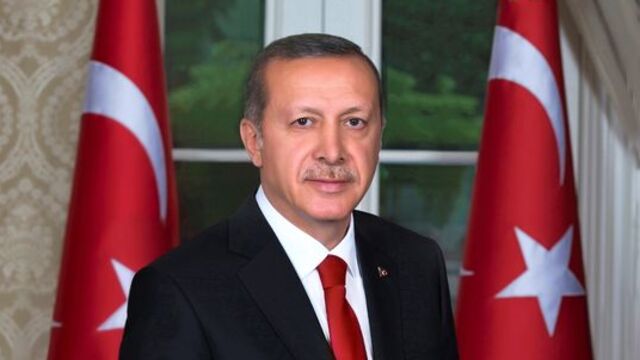Erdoğan'dan Sultanlar'a tebrik