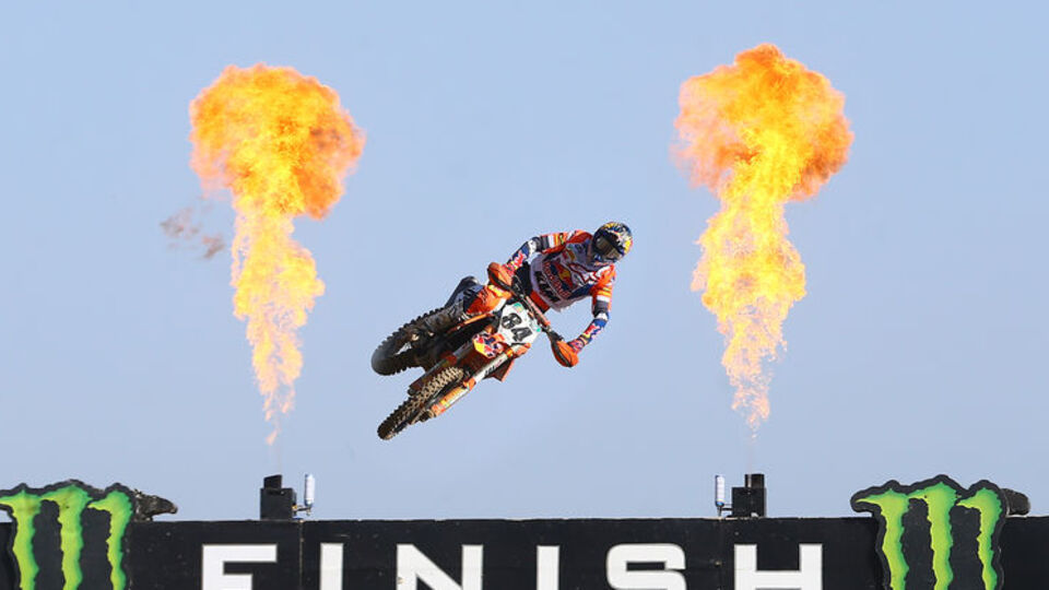 Dünya Motokros Şampiyonası'nda heyecan sürüyor