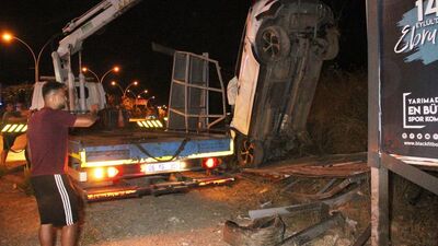 Yaralılar köpeğin peşine düştü olan yardıma giden vatandaşa oldu