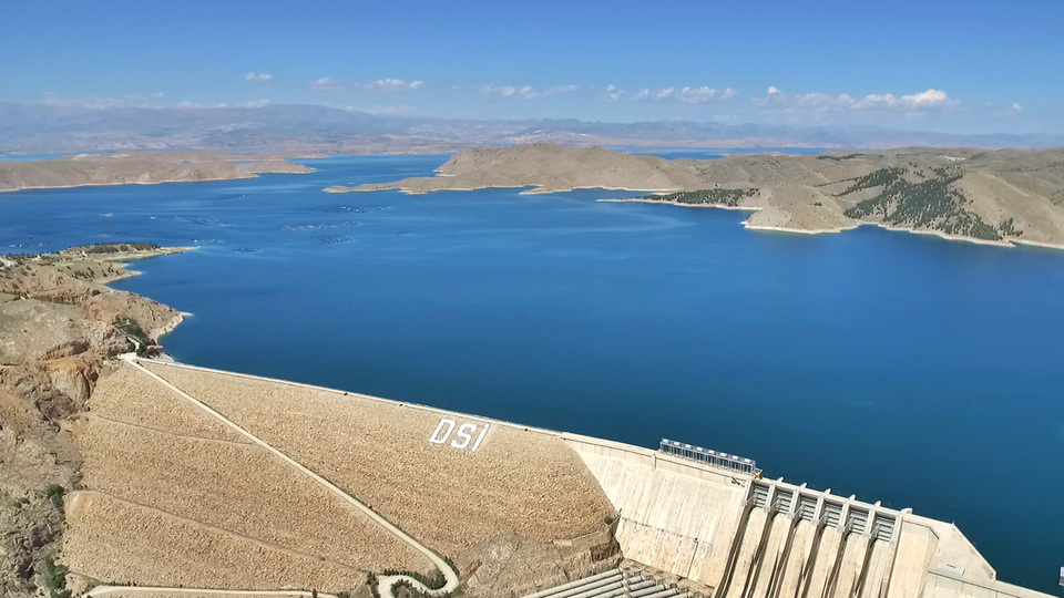 45 yıldır kesintisiz enerji üretiyor