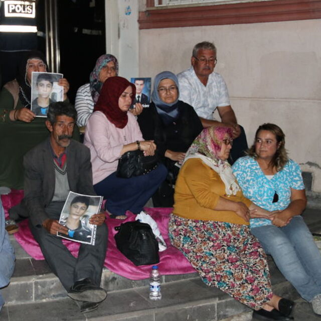 Diyarbakır anneleri 7. günde! Sayı 17'ye yükseldi