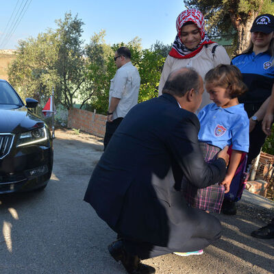 Hafza'yı bugün okula Emniyet Müdürü götürdü! Aile için anlamı büyük
