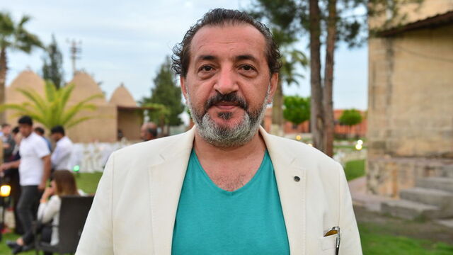 Mehmet Yalçınkaya Kimdir?