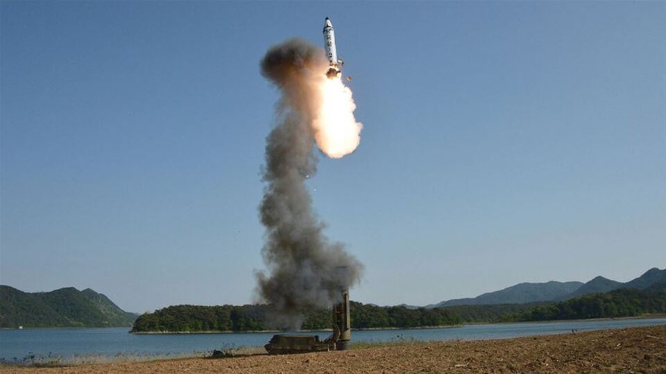 Kuzey Kore kısa menzilli füze denedi