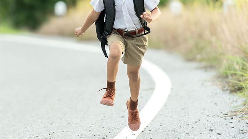 Çocuğa ayakkabı alırken bunlara dikkat!