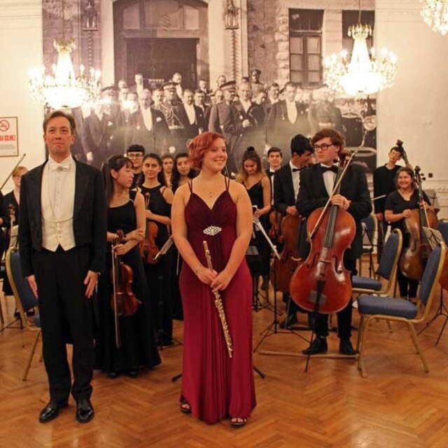 Büyükada'da Bienal konseri