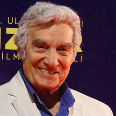 Usta oyuncu hayatını kaybetti