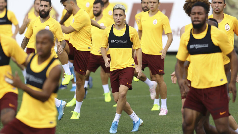 Lemina salonda çalıştı